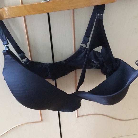 Thyme Black Breast Feeding Nursing Wireless Bra - Picture 5 of 6